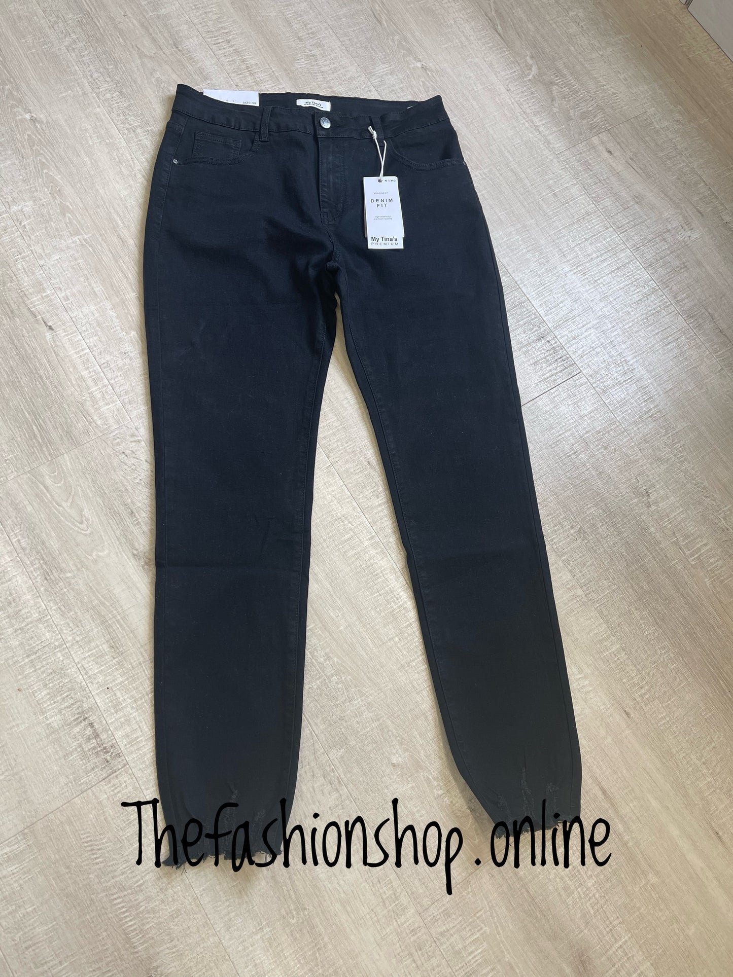 Black premium ladies fit frayed edge jeans 10-20