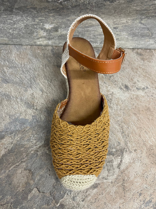 Camel espadrille wedge 3-8
