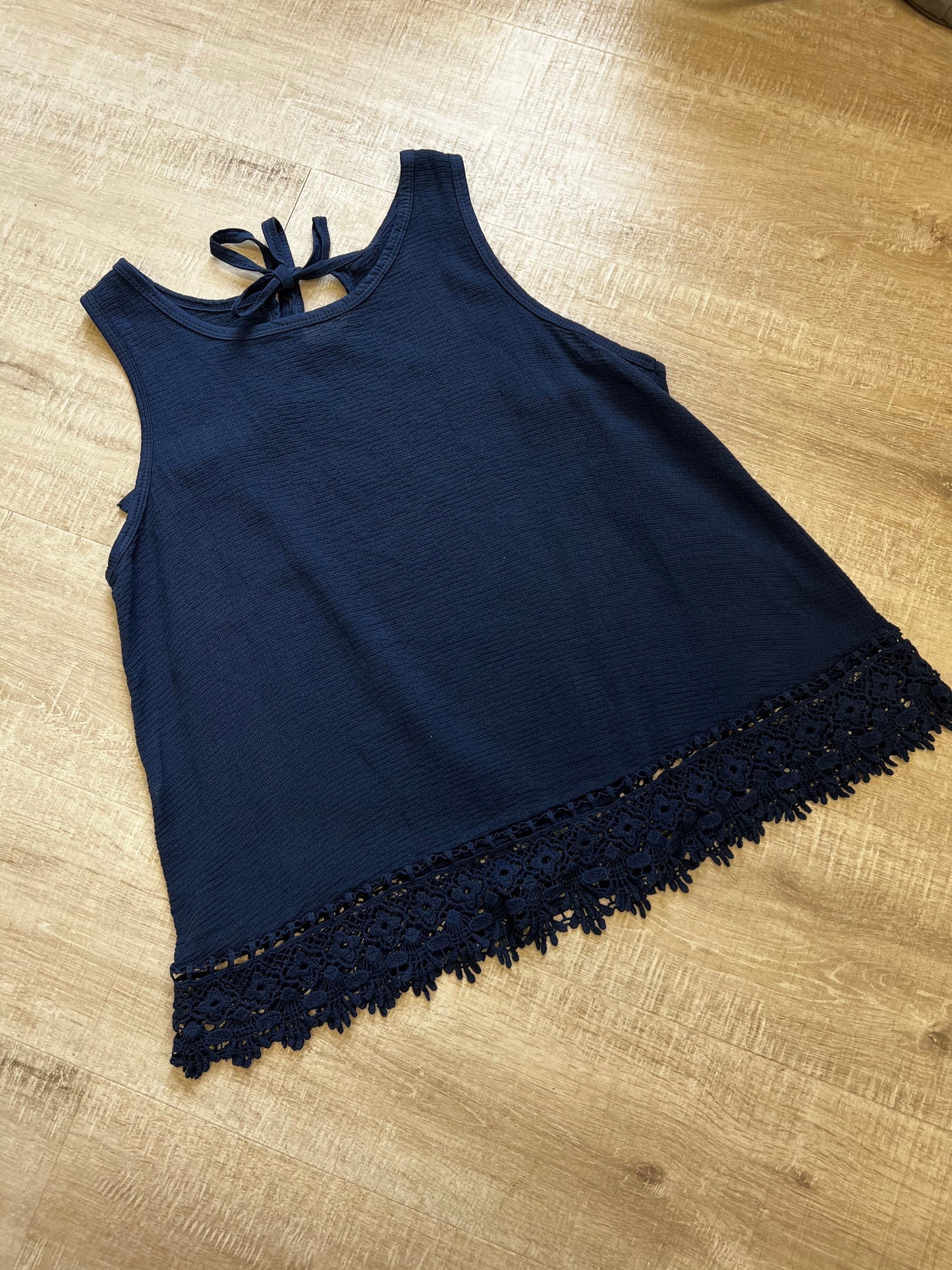 Navy heavy lace trim vest (reg) 10-16