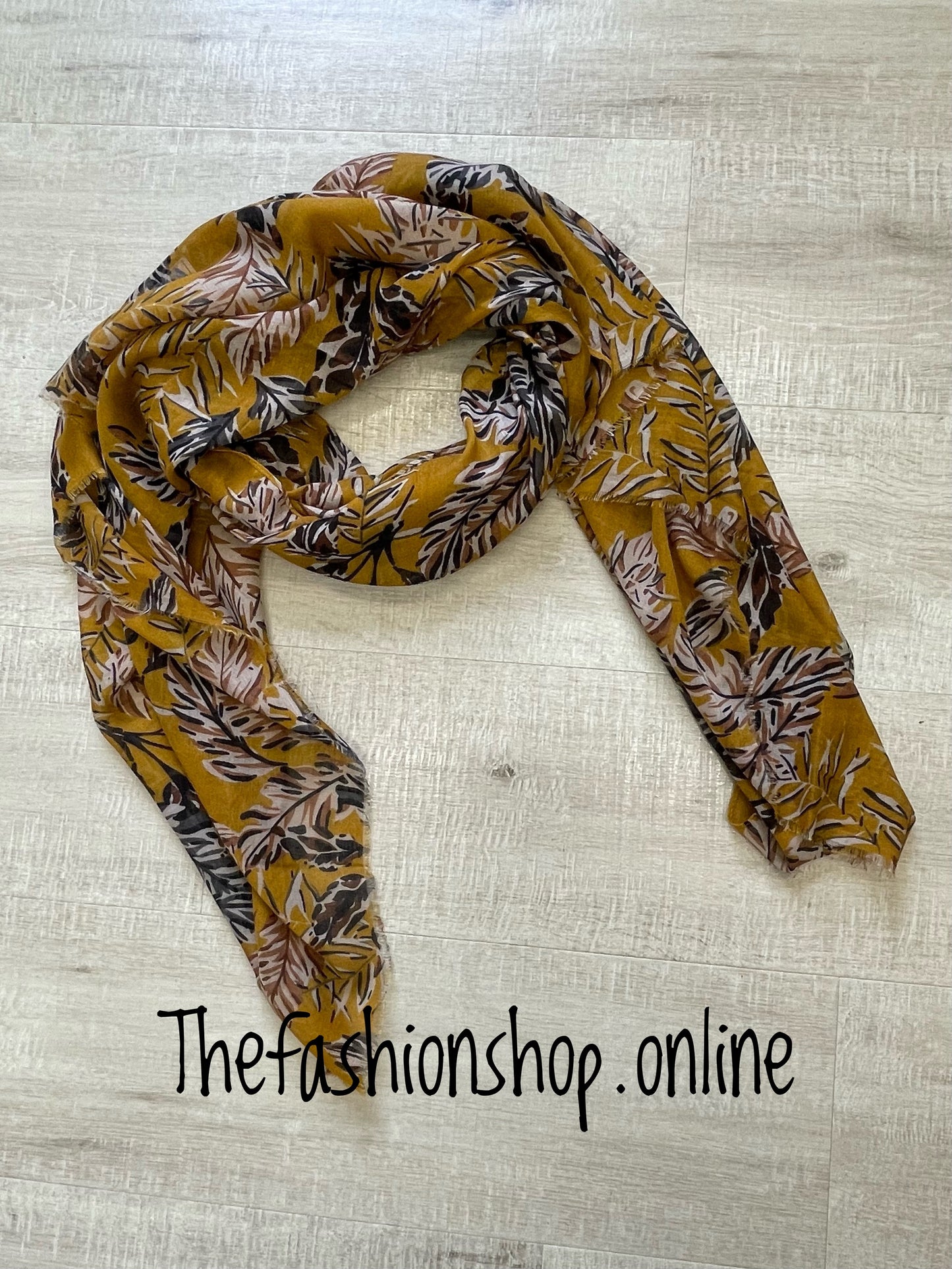 Mustard leaves lightweight scarf