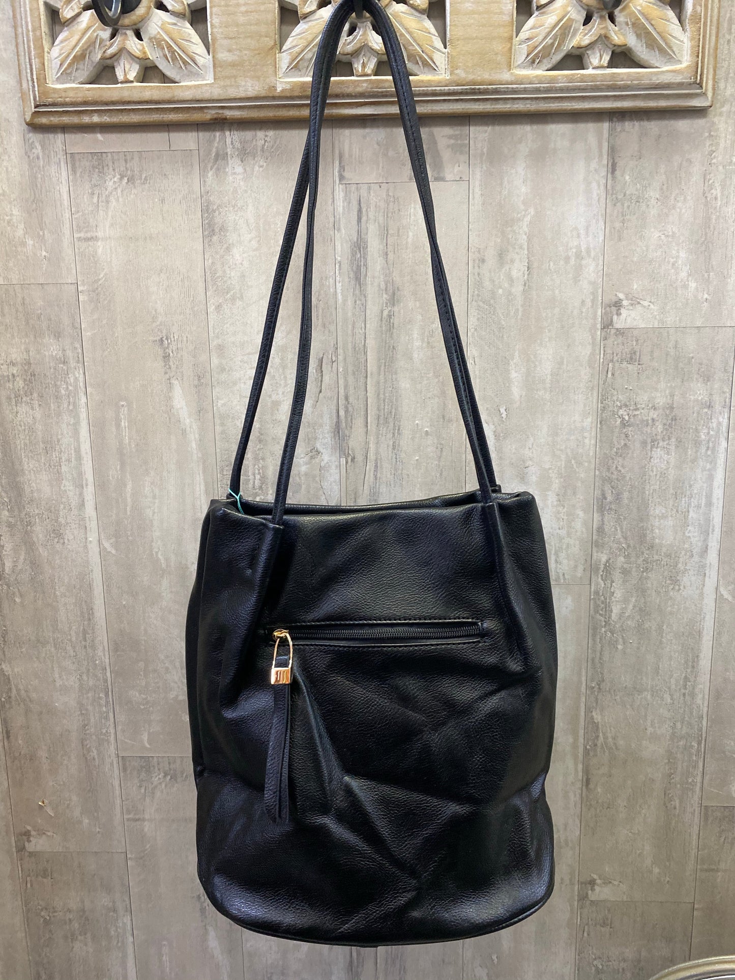 Black spaghetti bag