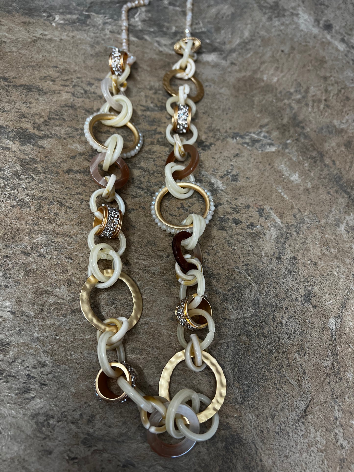 Gold and cream sparkle links necklace