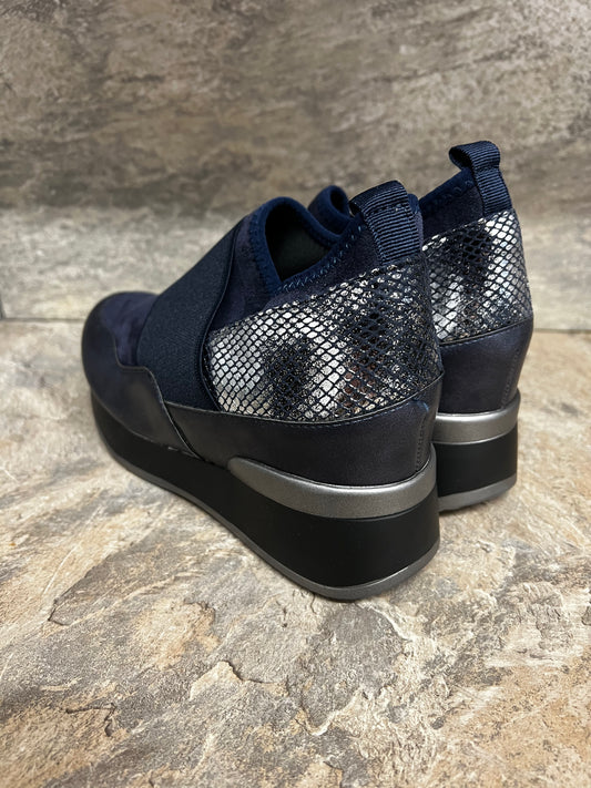 Navy and silver wedge slip on trainer
