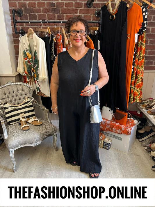 Juliana black linen jumpsuit 12-18