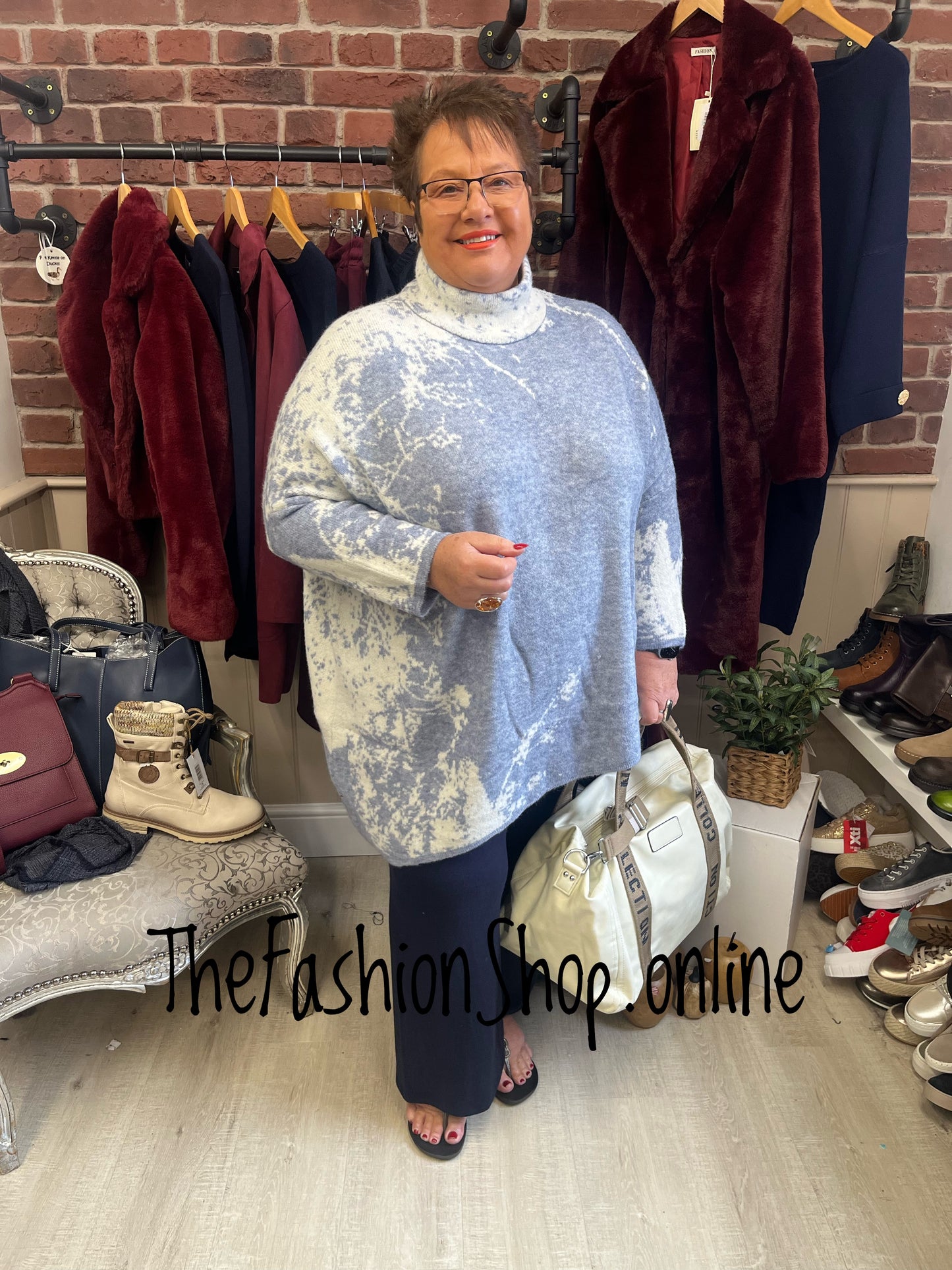 Sarah Tempest denim blue and cream asymmetric hem jumper 14-24