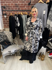 Angelo black and cream trench coat 8-12