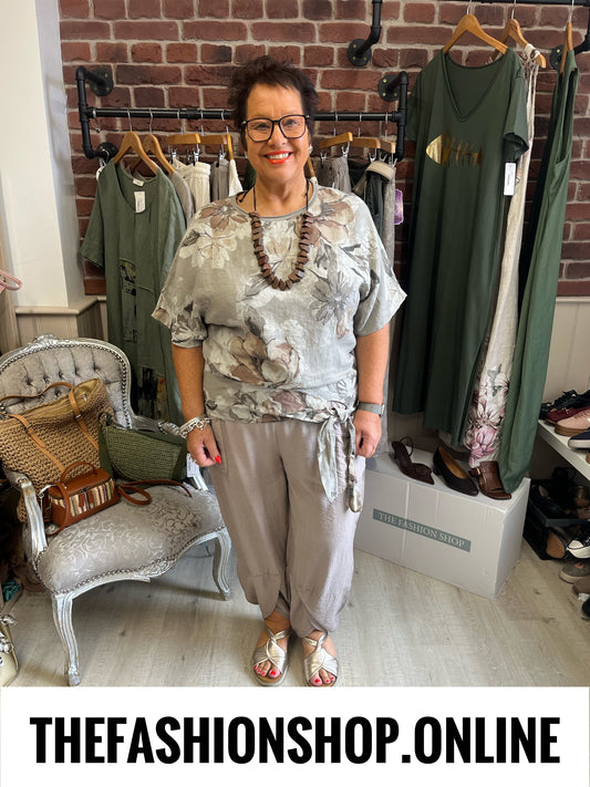 Rachel mocha floral linen top 14-18