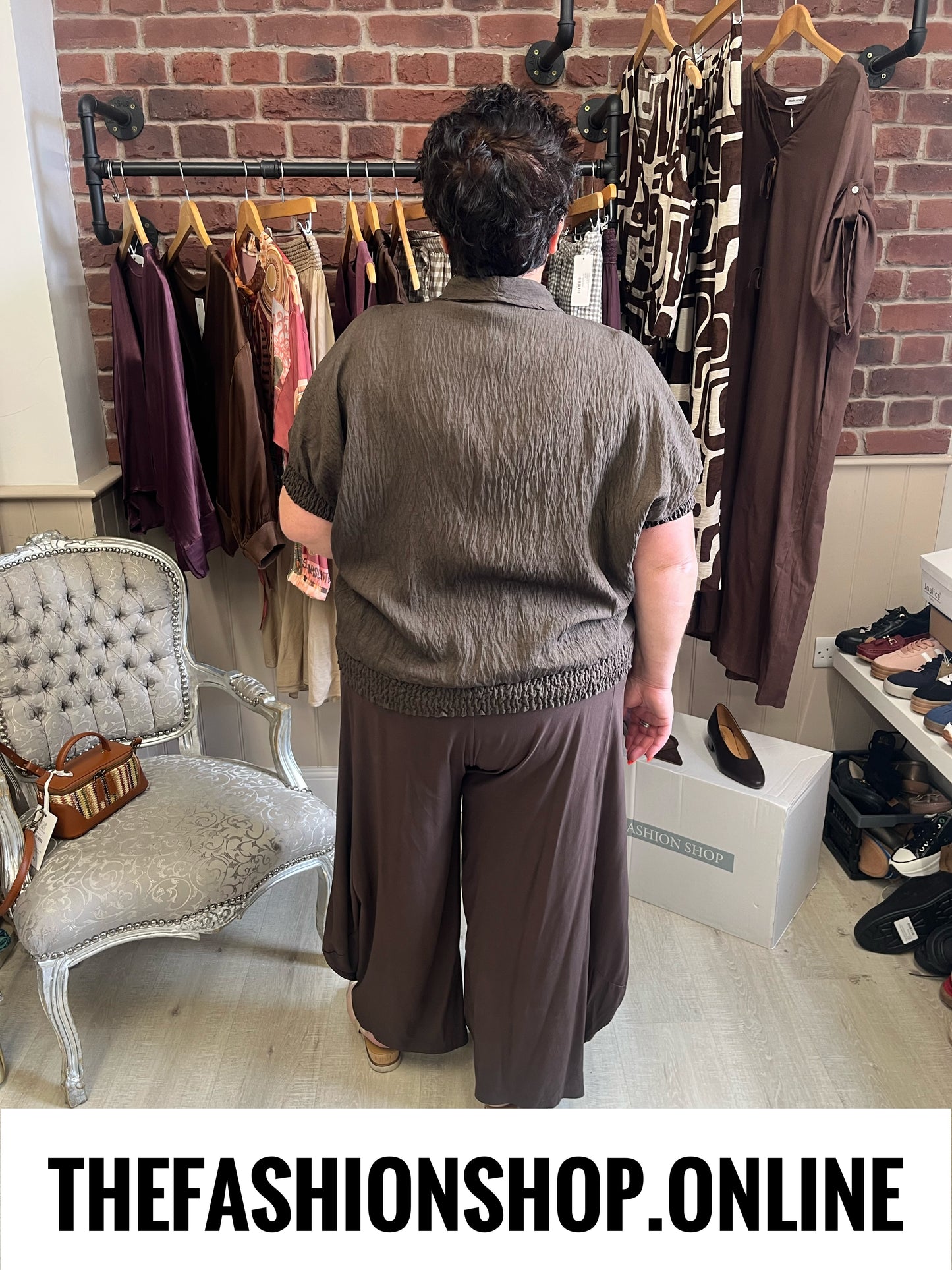 Corinne brown textured top 12-20