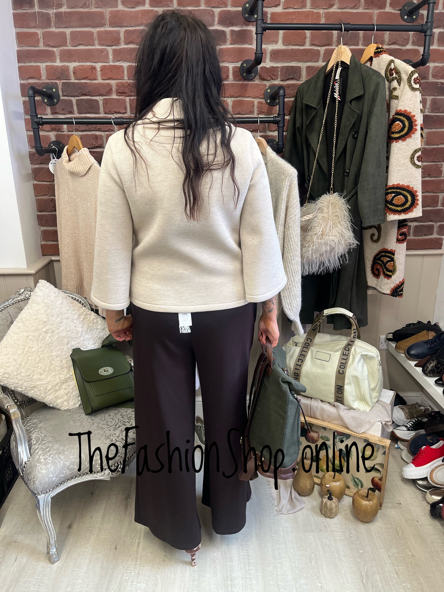 Cathy beige jacket with brooch 8-12