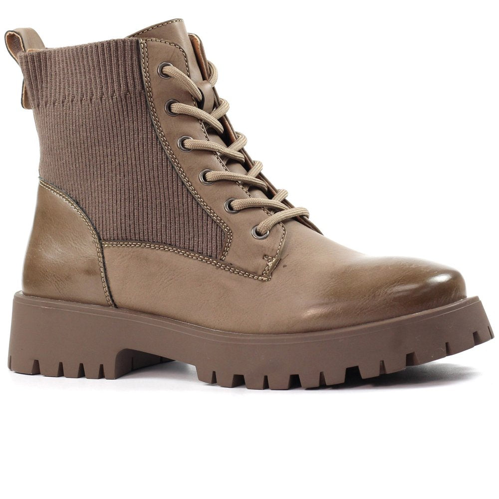 Lunar Tetris Taupe Boot sizes 4-8 (37-41)