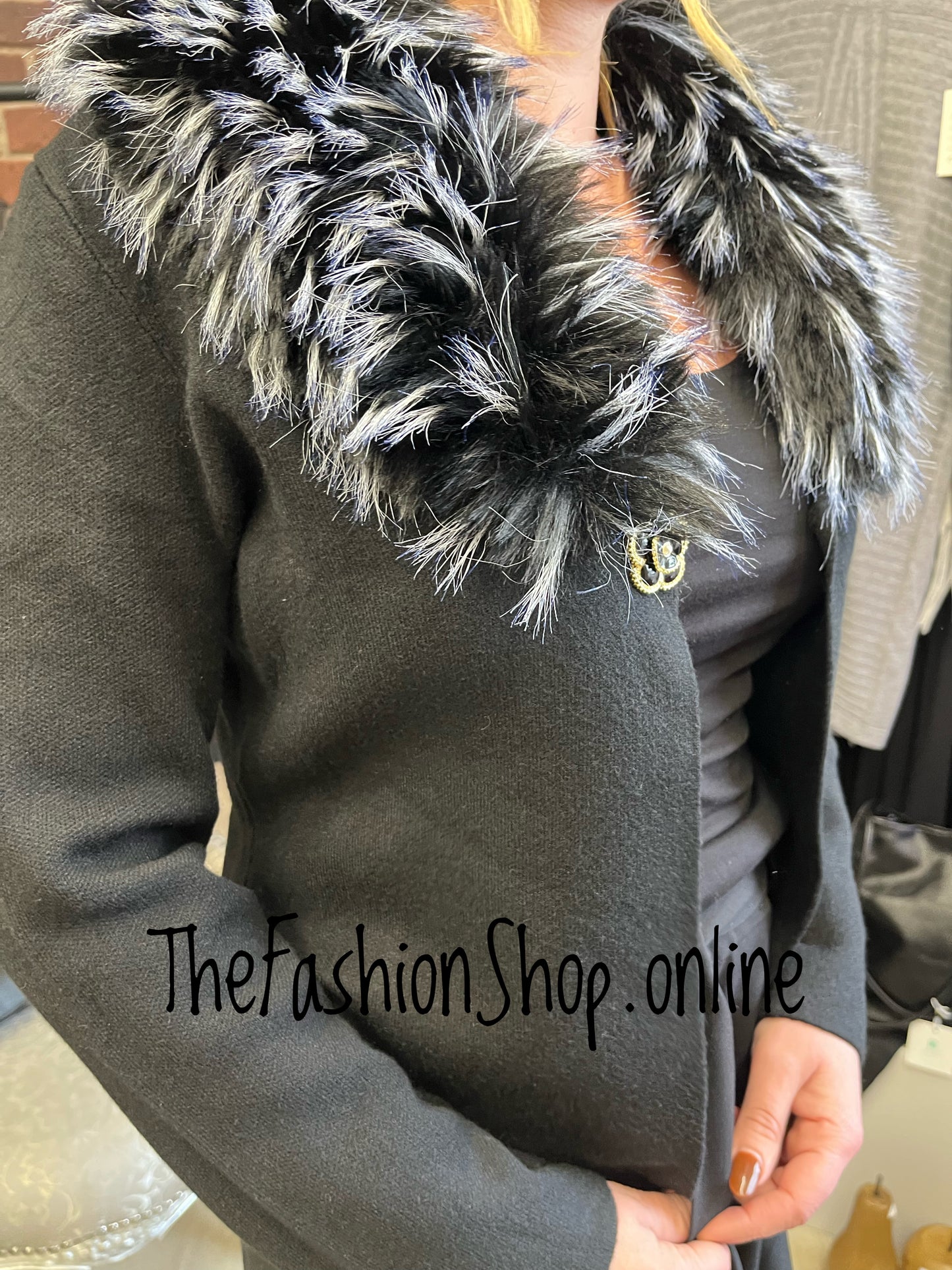 Heather black faux fur collar cardigan 8-12