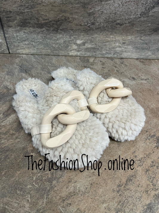 Eden faux fur beige mule sizes 3-8 (36-41)