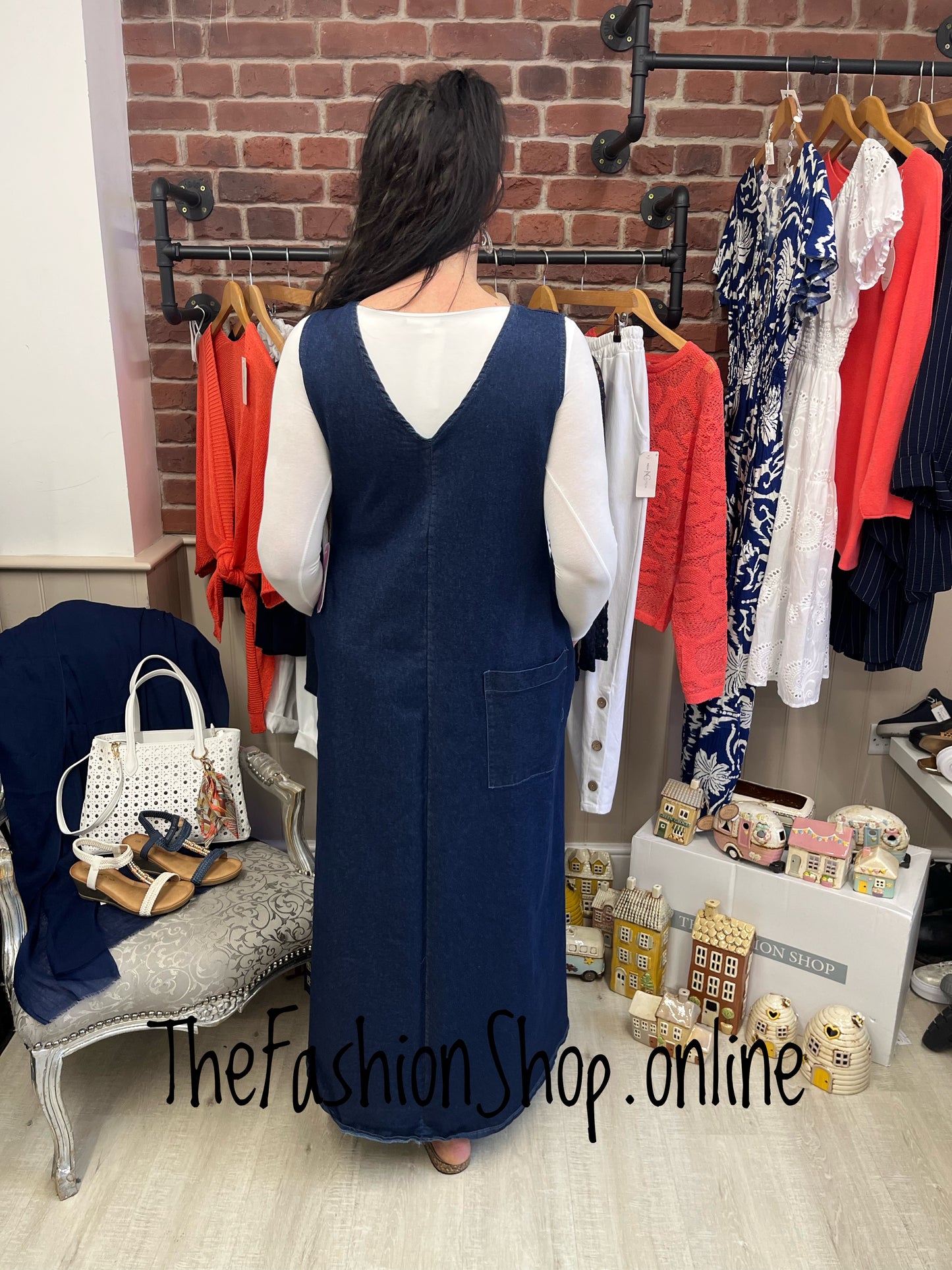 Samantha V-neck denim dress 14-18
