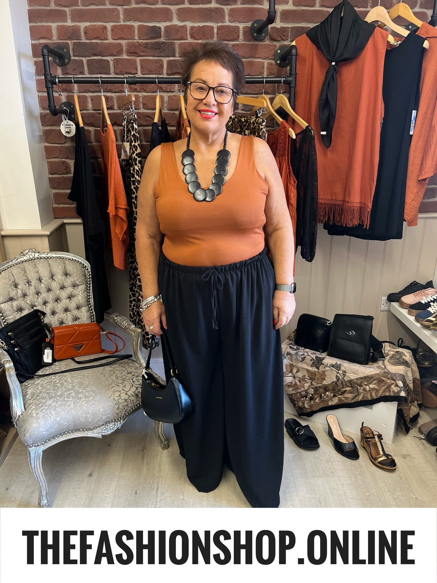 Tessa black wide leg trousers 10-22