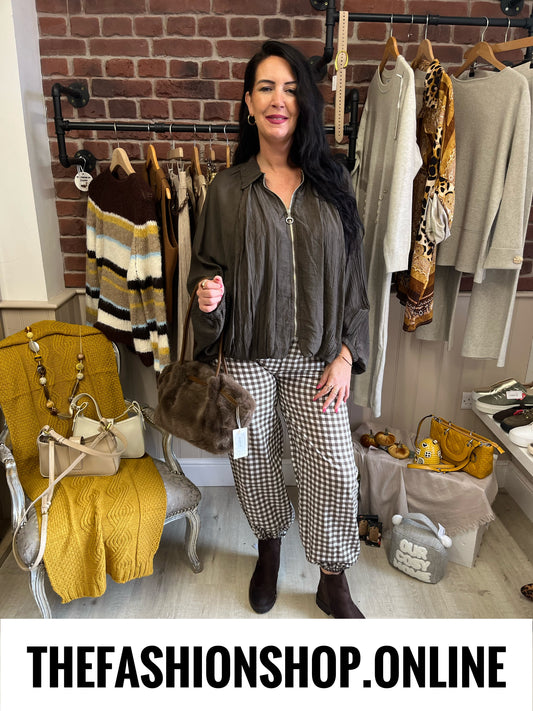 Harmony brown batwing textured jacket 14-20