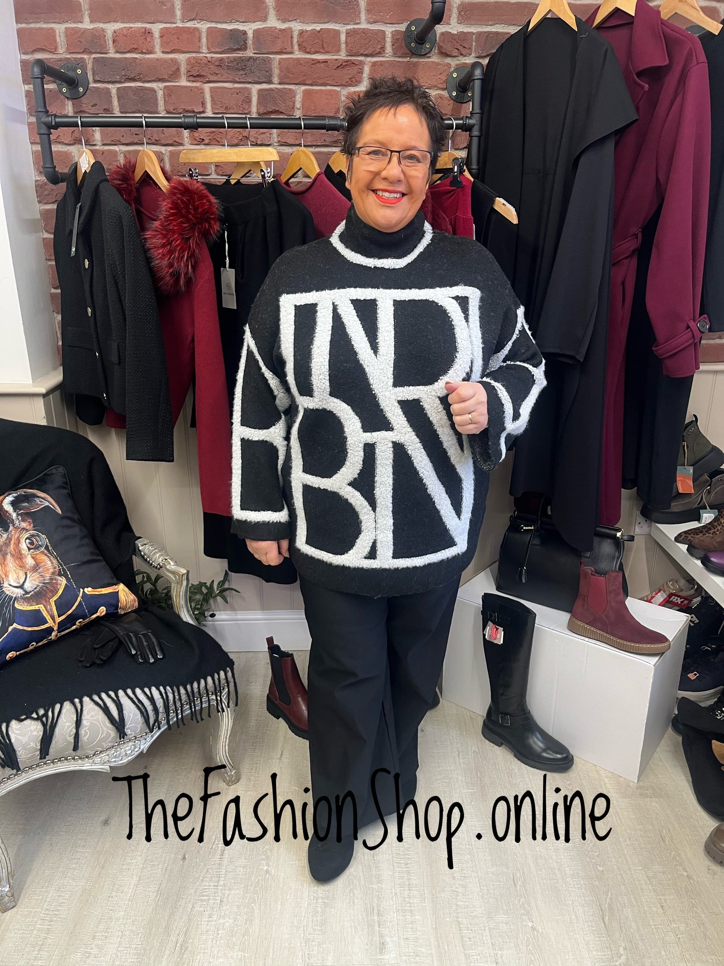 Tessa abstract wool mix slogan jumper sizes 10-12, 14-16 and 18-20