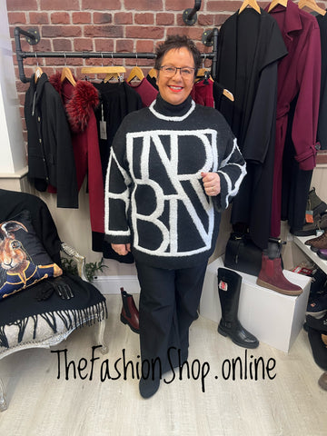 Tessa abstract wool mix slogan jumper sizes 10-12, 14-16 and 18-20