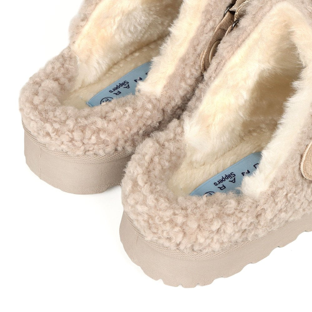 Lunar beige Naples slippers sizes 4-8 (37-41)