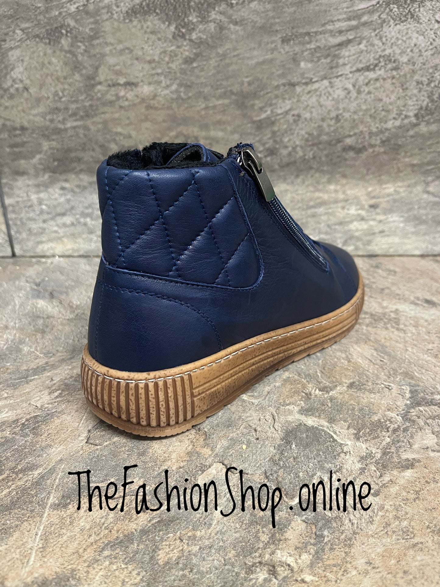 Modella Janeiro navy leather ankle boots sizes 4-9 (37-42)