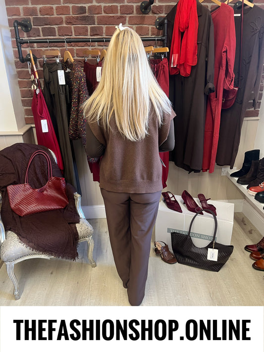 Celia brown layering knit 8-16
