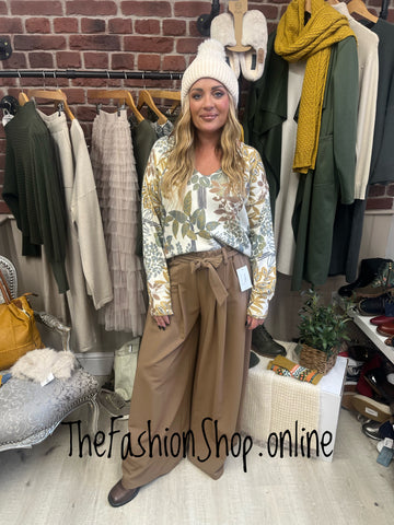 Hallie khaki leaves V neck wool mix jumper 8-14