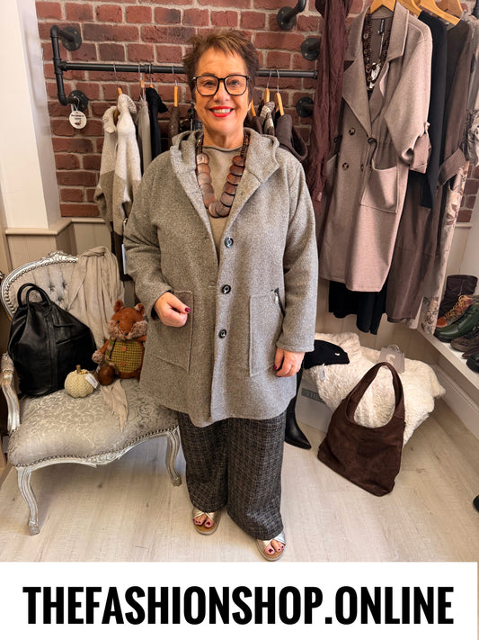 Dora oatmeal taupe hooded coat 16-22