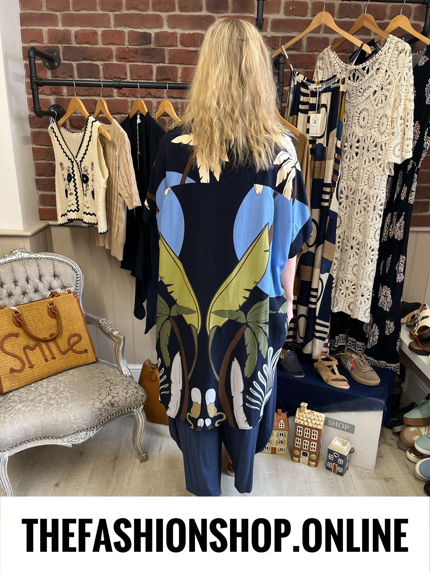Fly Out Scenic Palm Tree Linen Mix Shirt in Navy 12-18