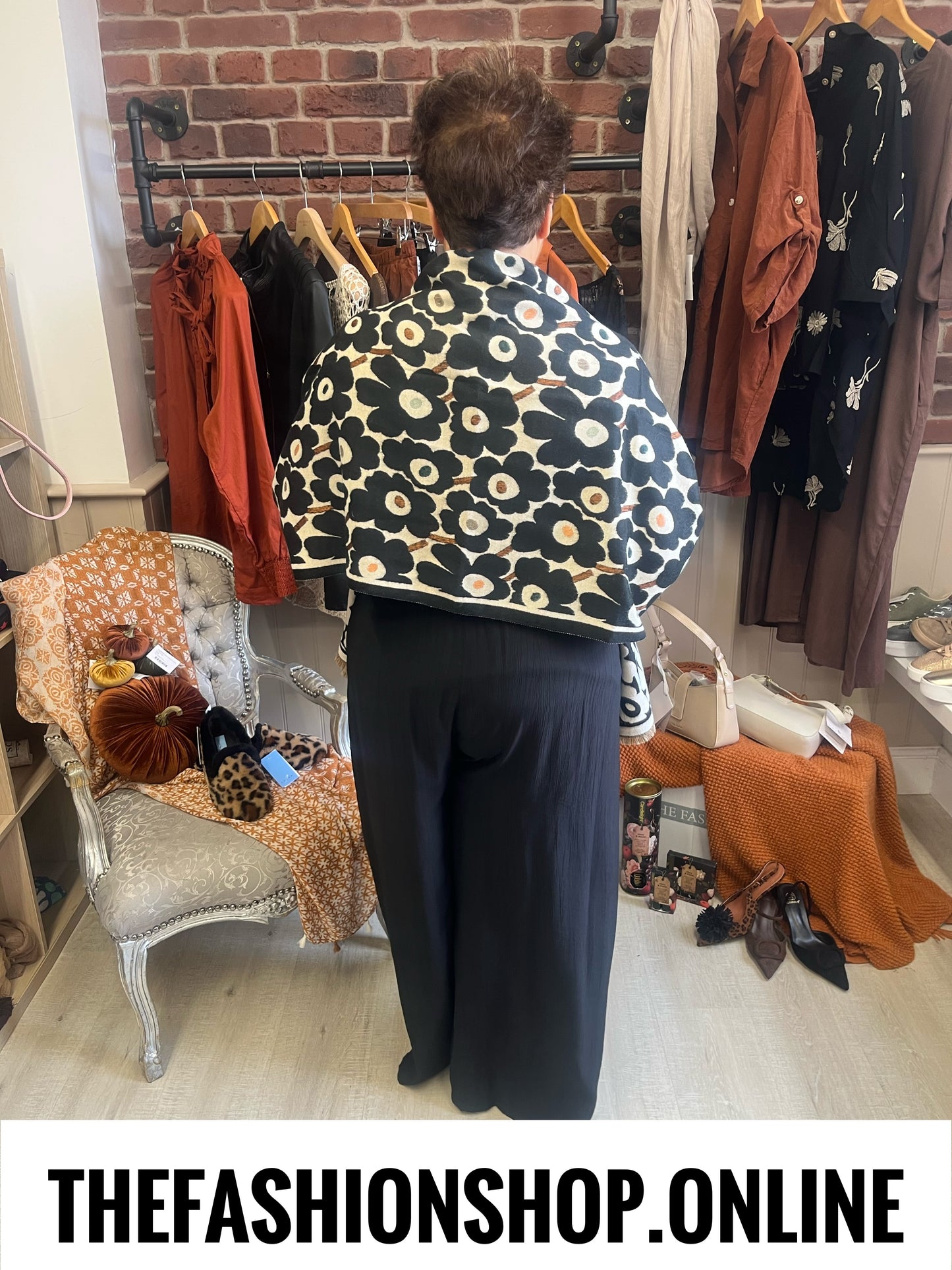 The Daisy Daisy Reversable Scarf