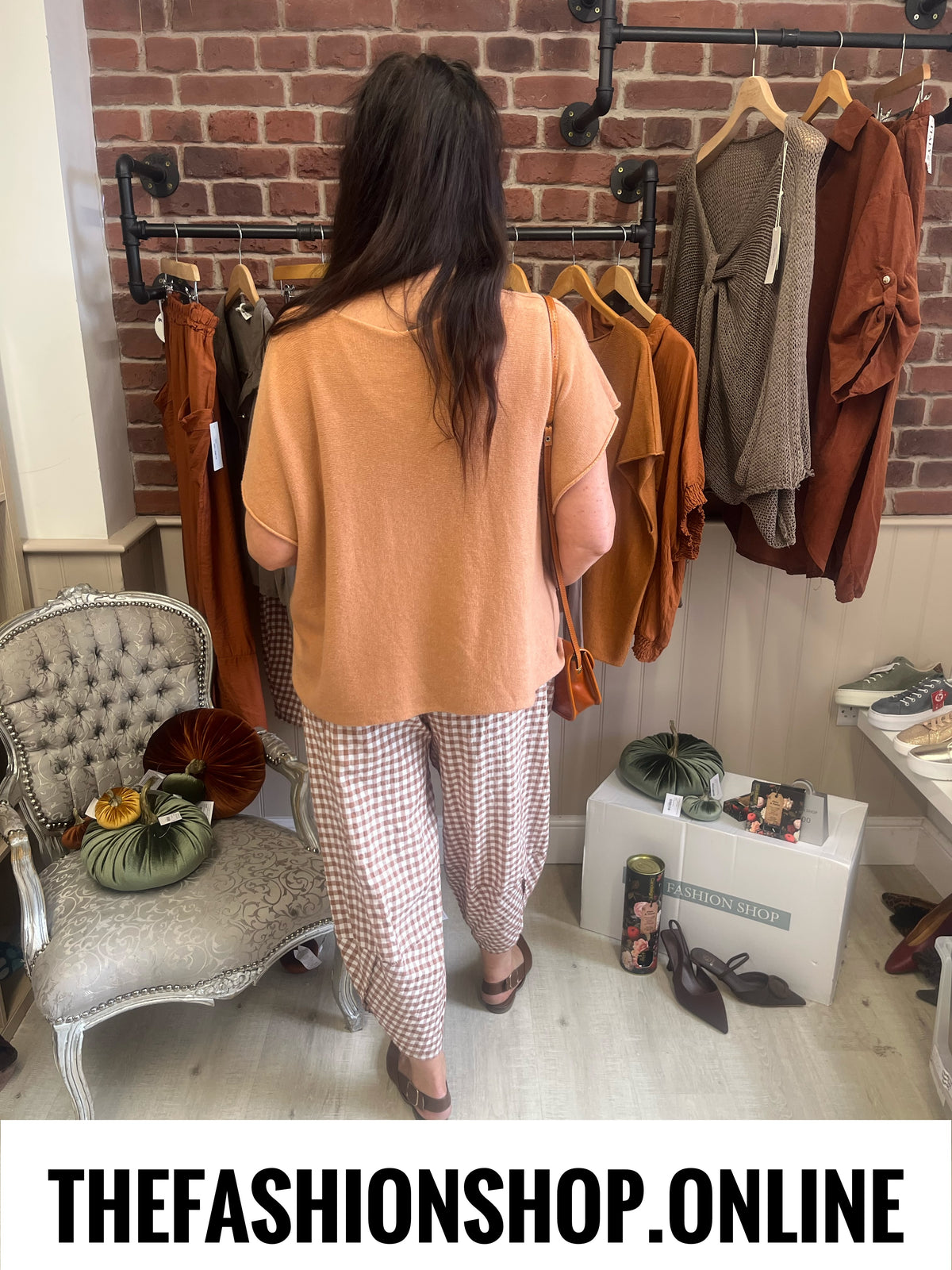 Elsa apricot V neck knitted top 10-20