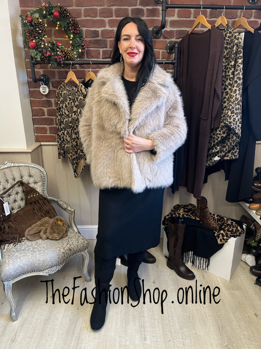 Frances beige faux fur coat sizes 10-12, 14-16 and 18-20