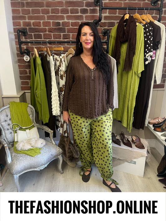 Isla brown stud top with vest 10-18
