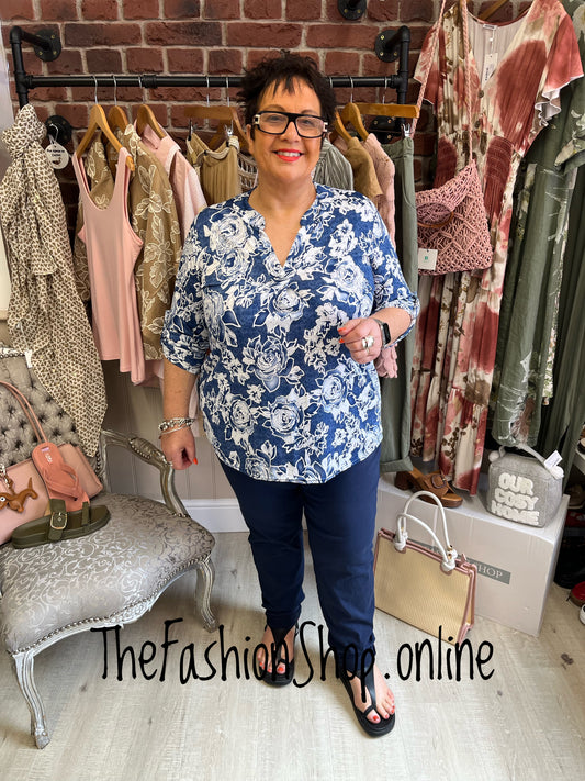 Jasmine blue textured roses blouse 14-22