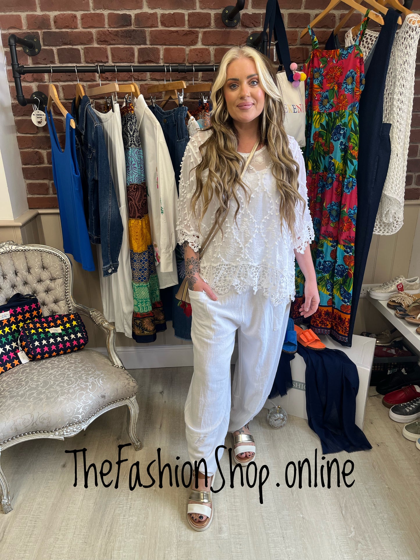 Eleanor white lace hem top 10-16