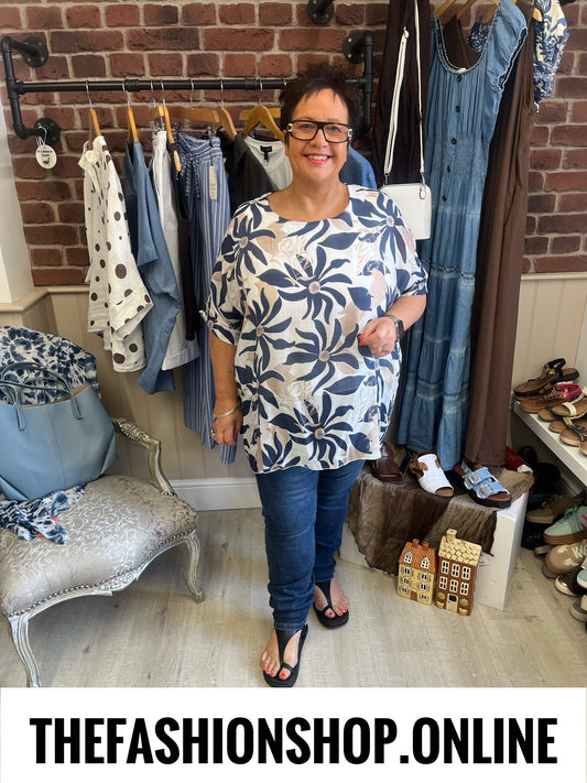 Navy and Mocha Botanical Floral Top 18-22