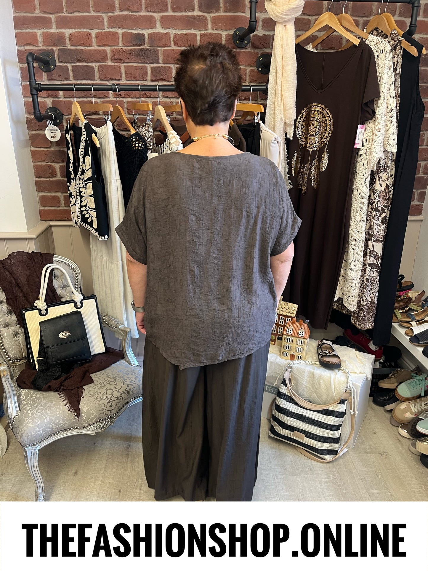Natasha brown textured top 14-22