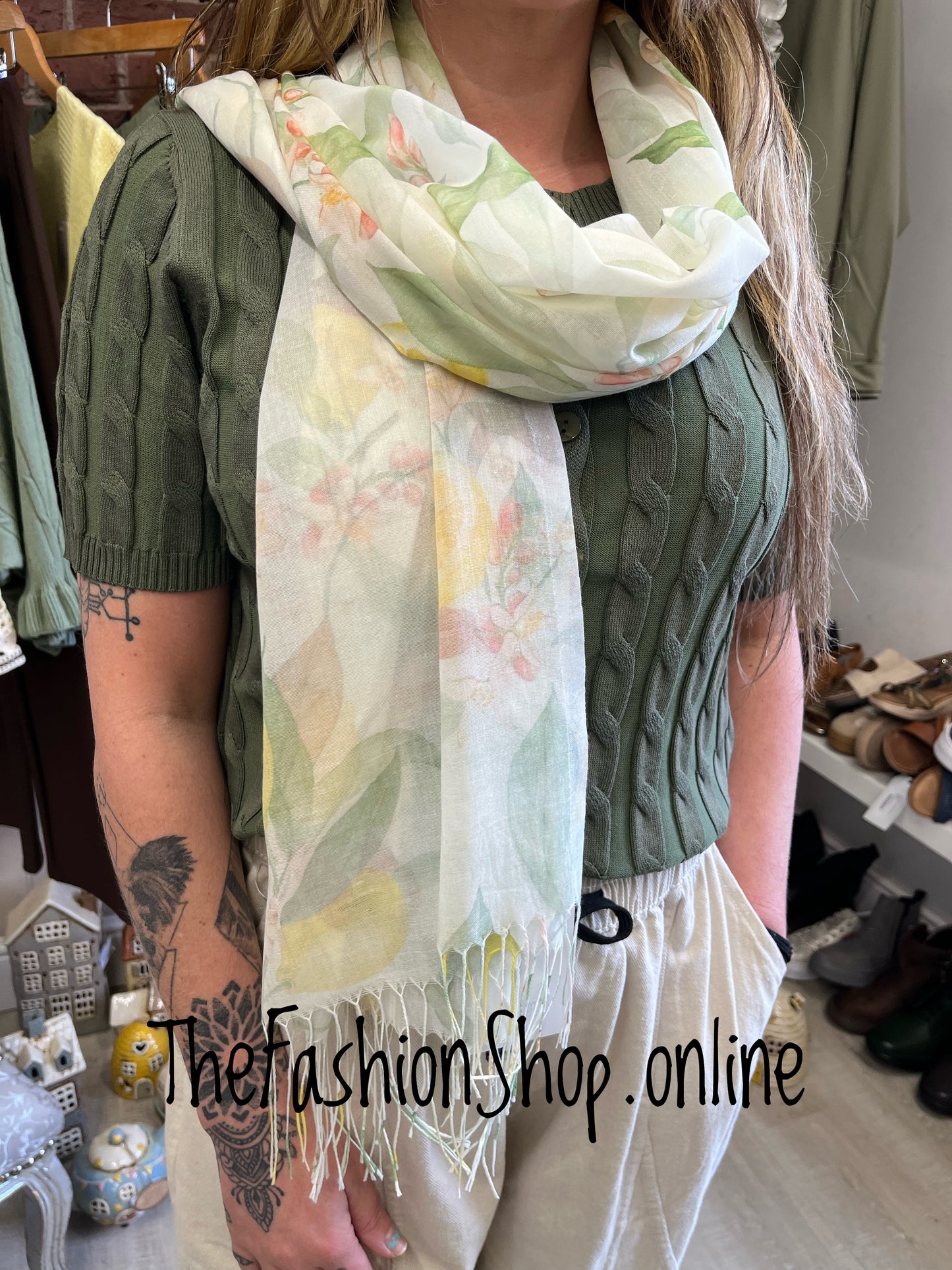 Green and lemons lightweight scarf