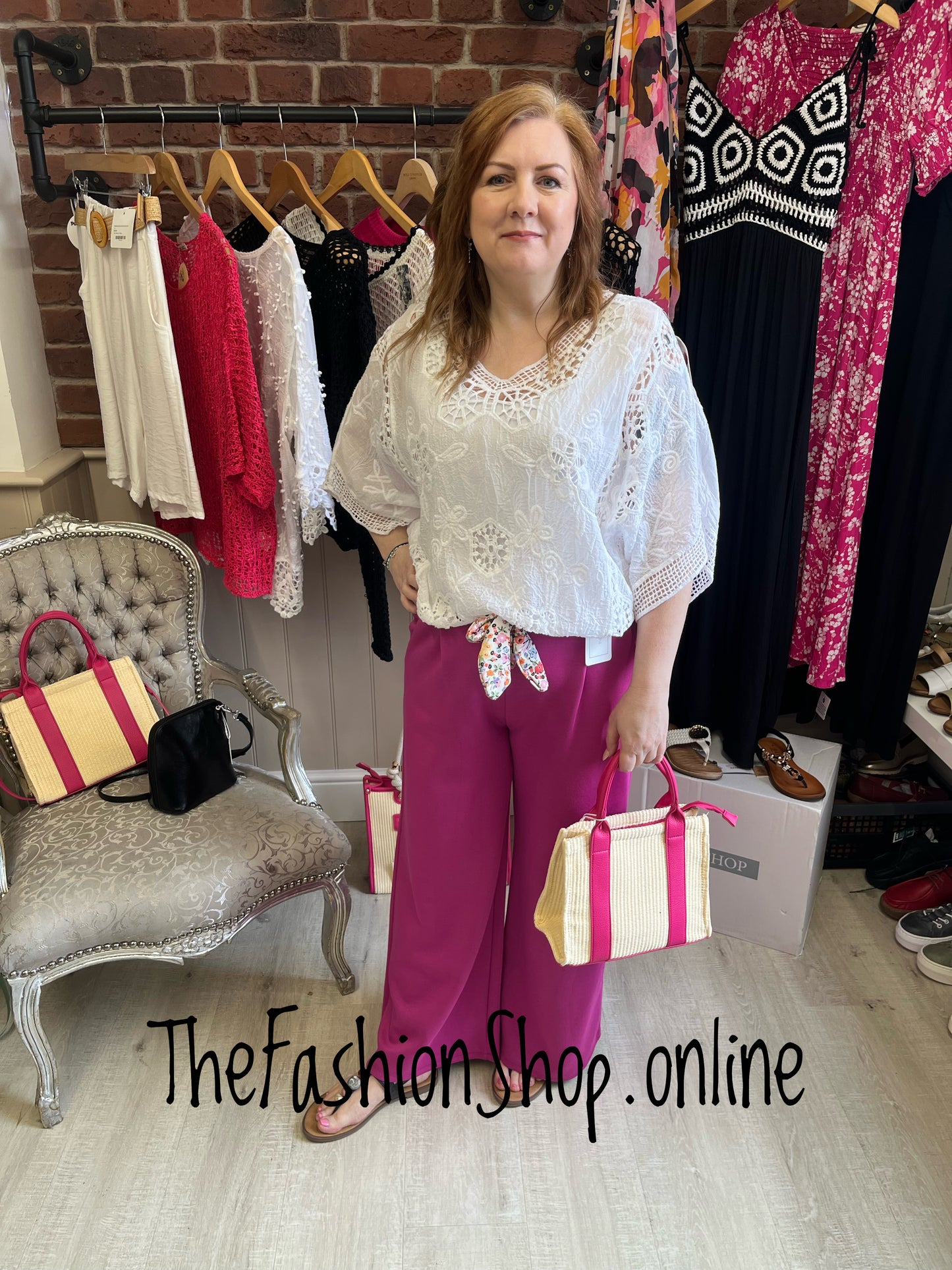 Daisy white lace top 10-14