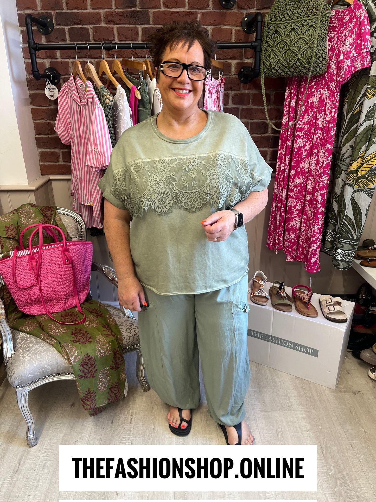 Amber khaki lace detail top 14-20