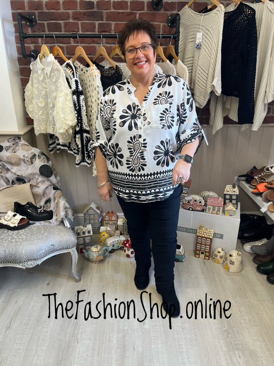 Lara black and cream printed blouse 14-20