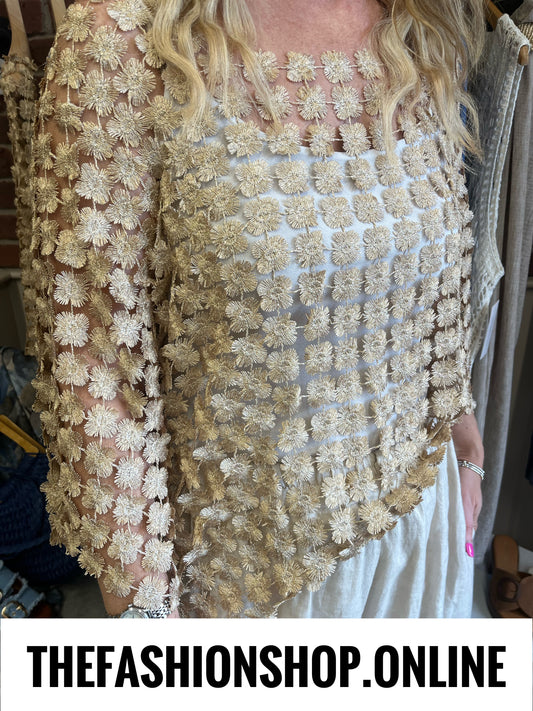 Aurora gold daisy layering top 10-18