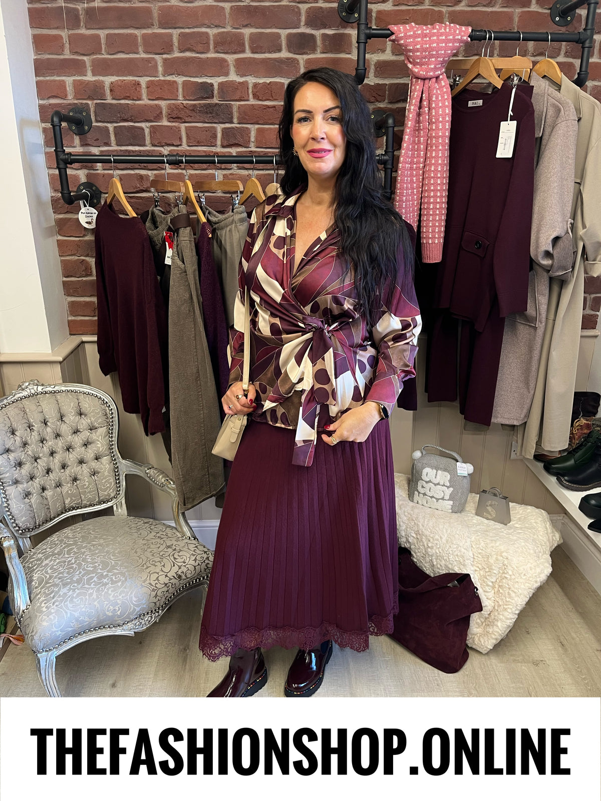 Macey damson print side tie blouse 14-18