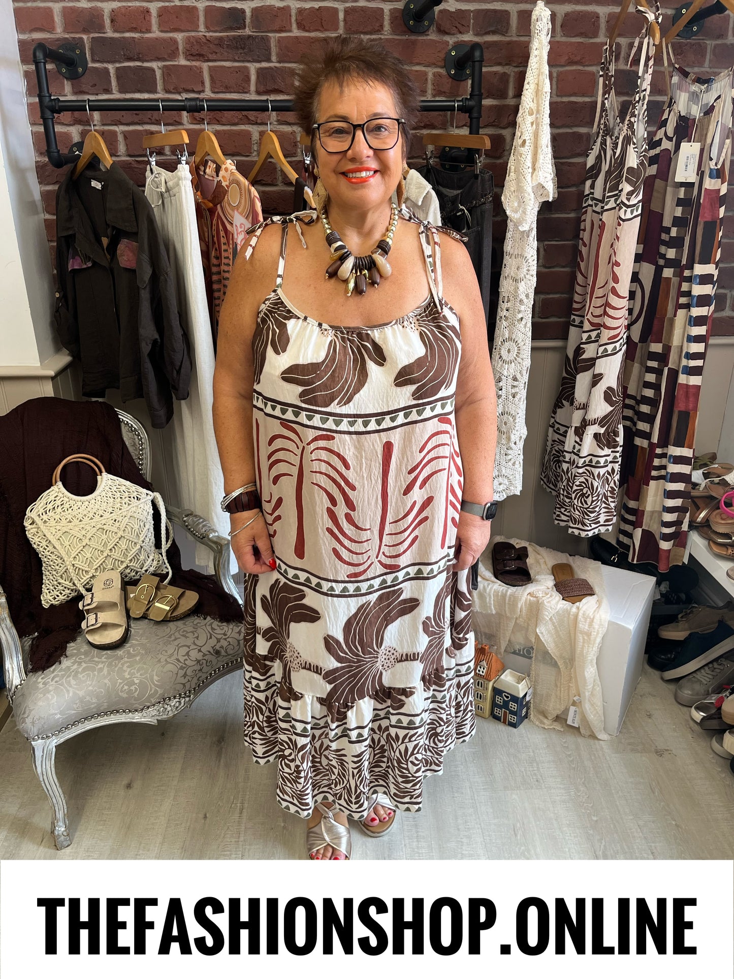 Beverley neutral tones summer dress 16-24