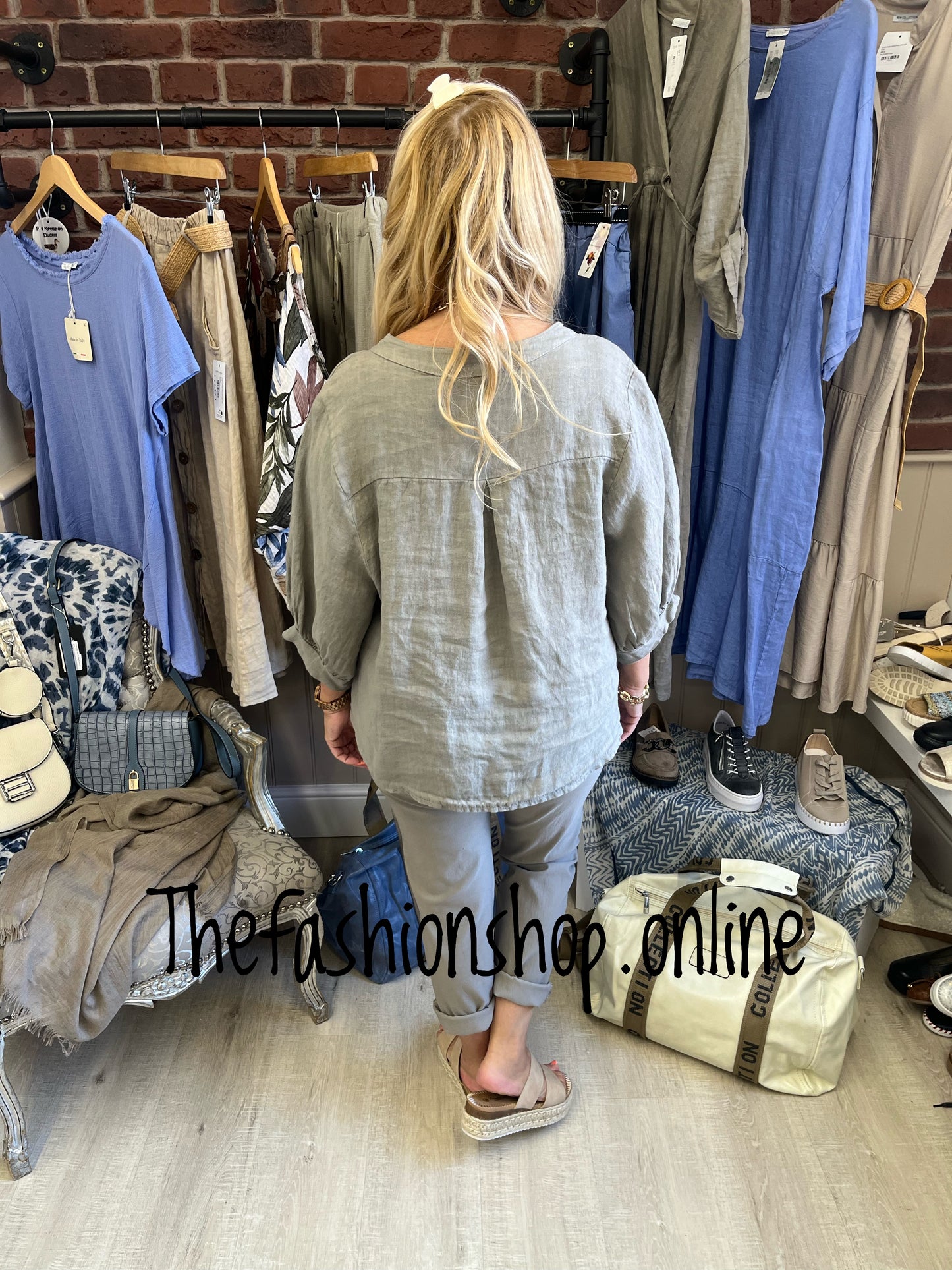 Erica mocha linen blouse 10-14