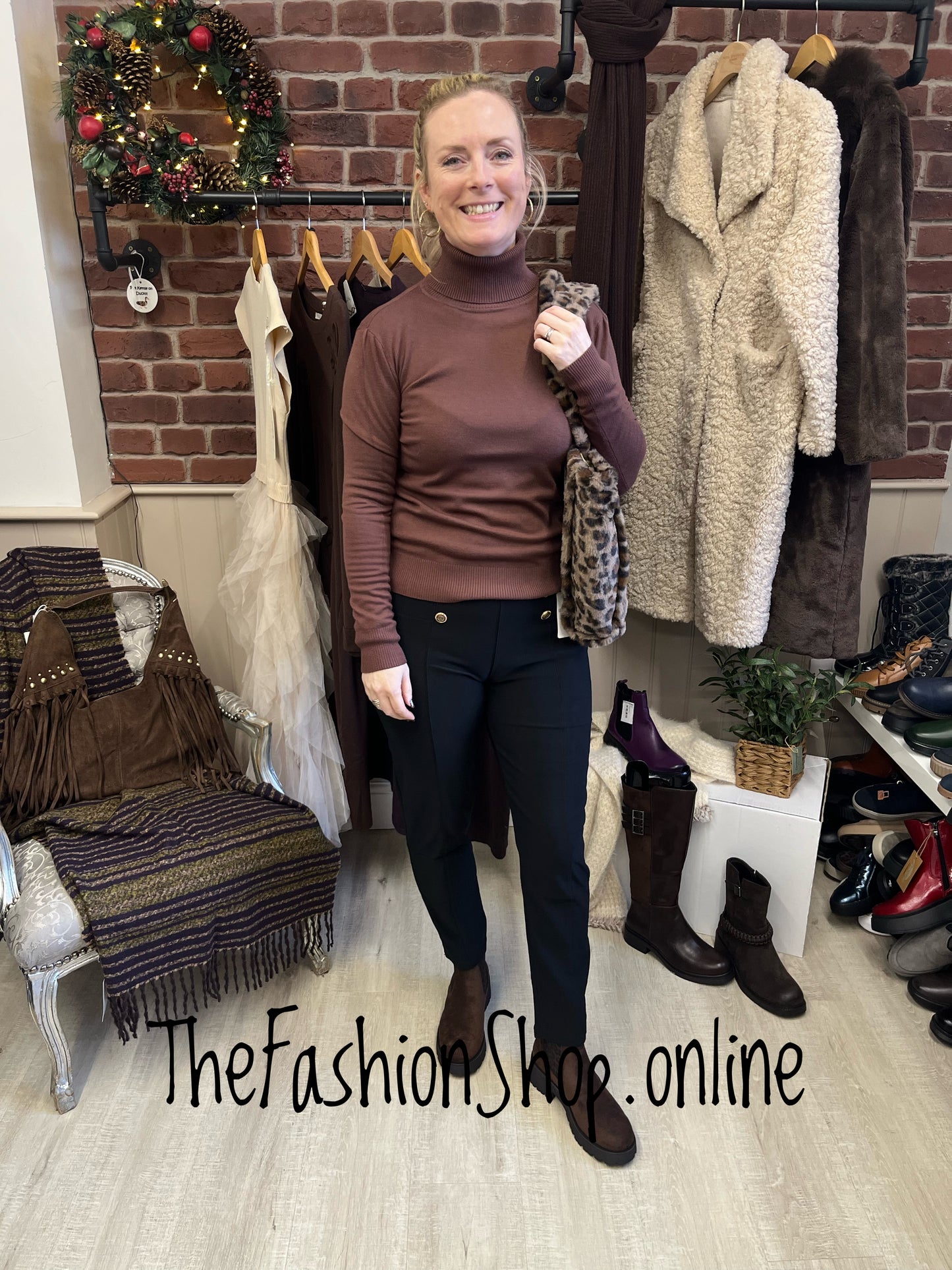 Brown polo neck jumper 8-10, 12-14