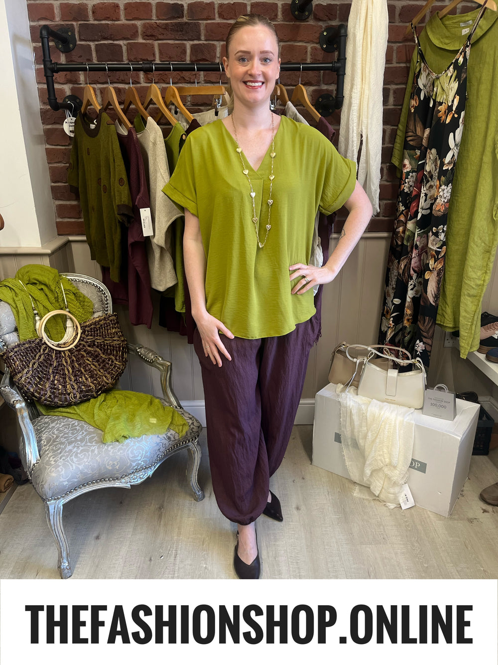 Kelsey olive V neck top 12-18
