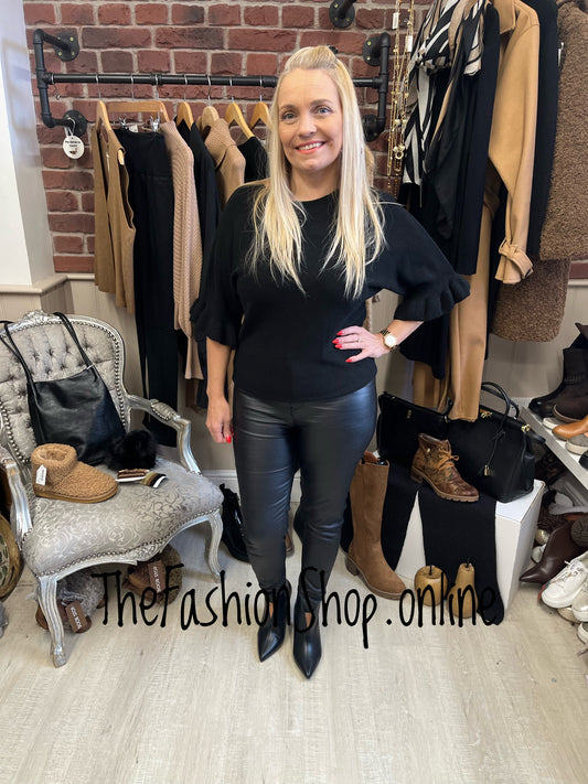 Freya black keyhole jumper 8-14