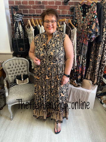 Opulent Annabelle gold and black leaf maxi dress sizes 10-12, 14-16 and 18-20