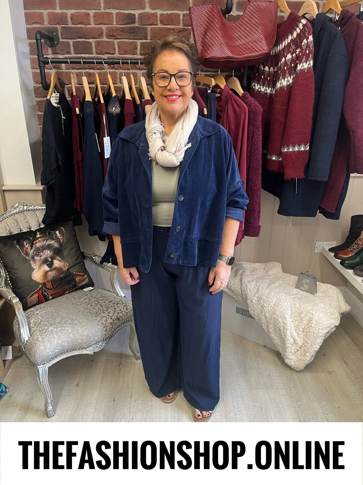 Bailey navy jumbo cord jacket 16-24