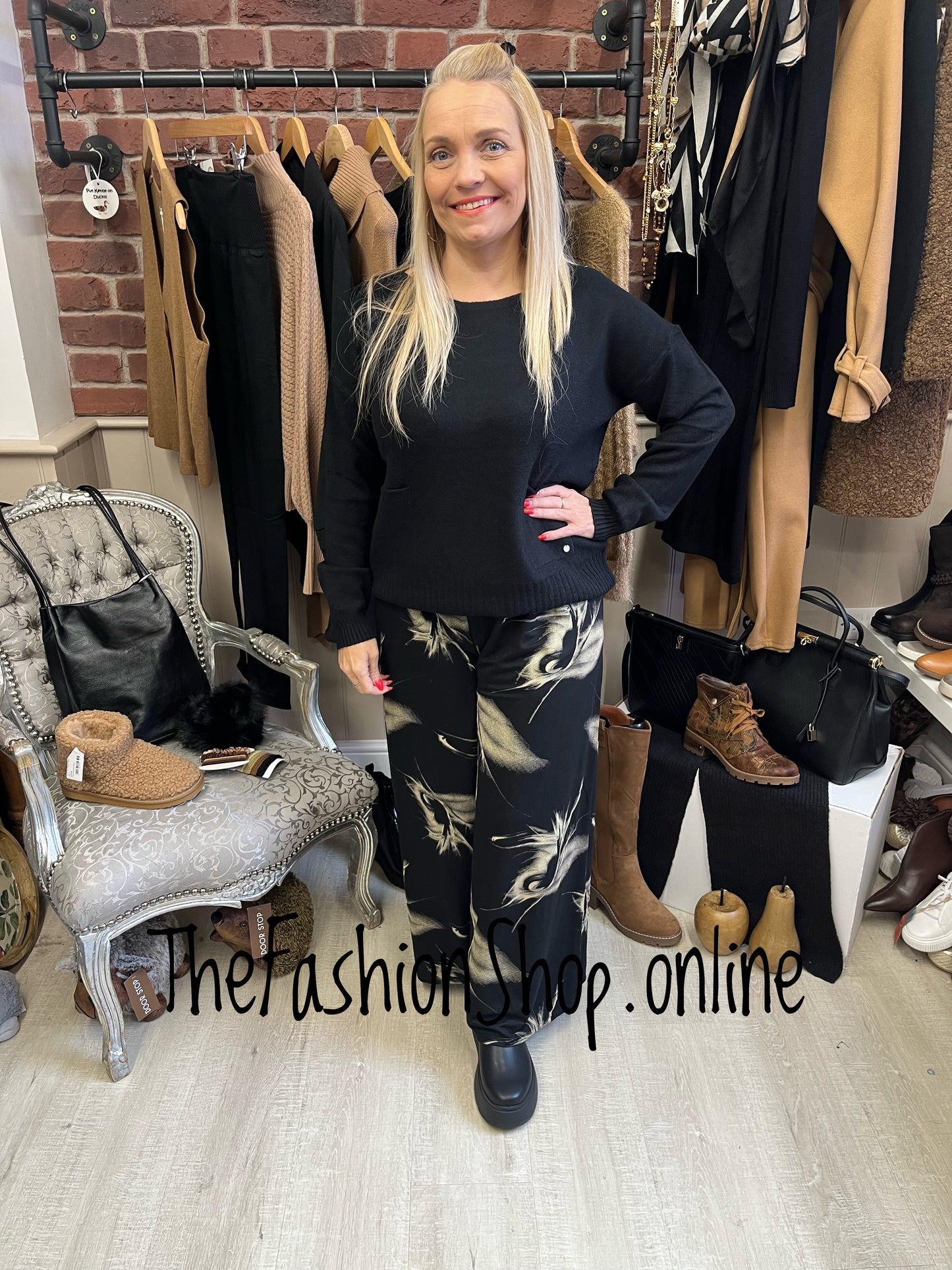 Esme printed wide leg trousers 12-20