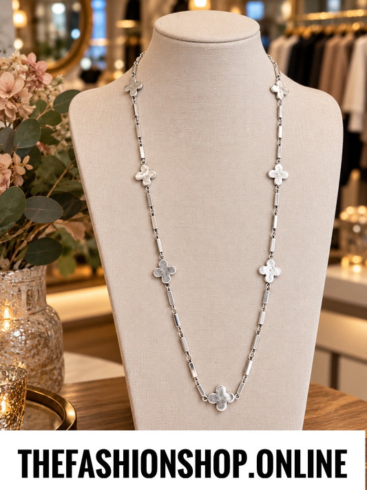 Envy long silver clover and bar necklace